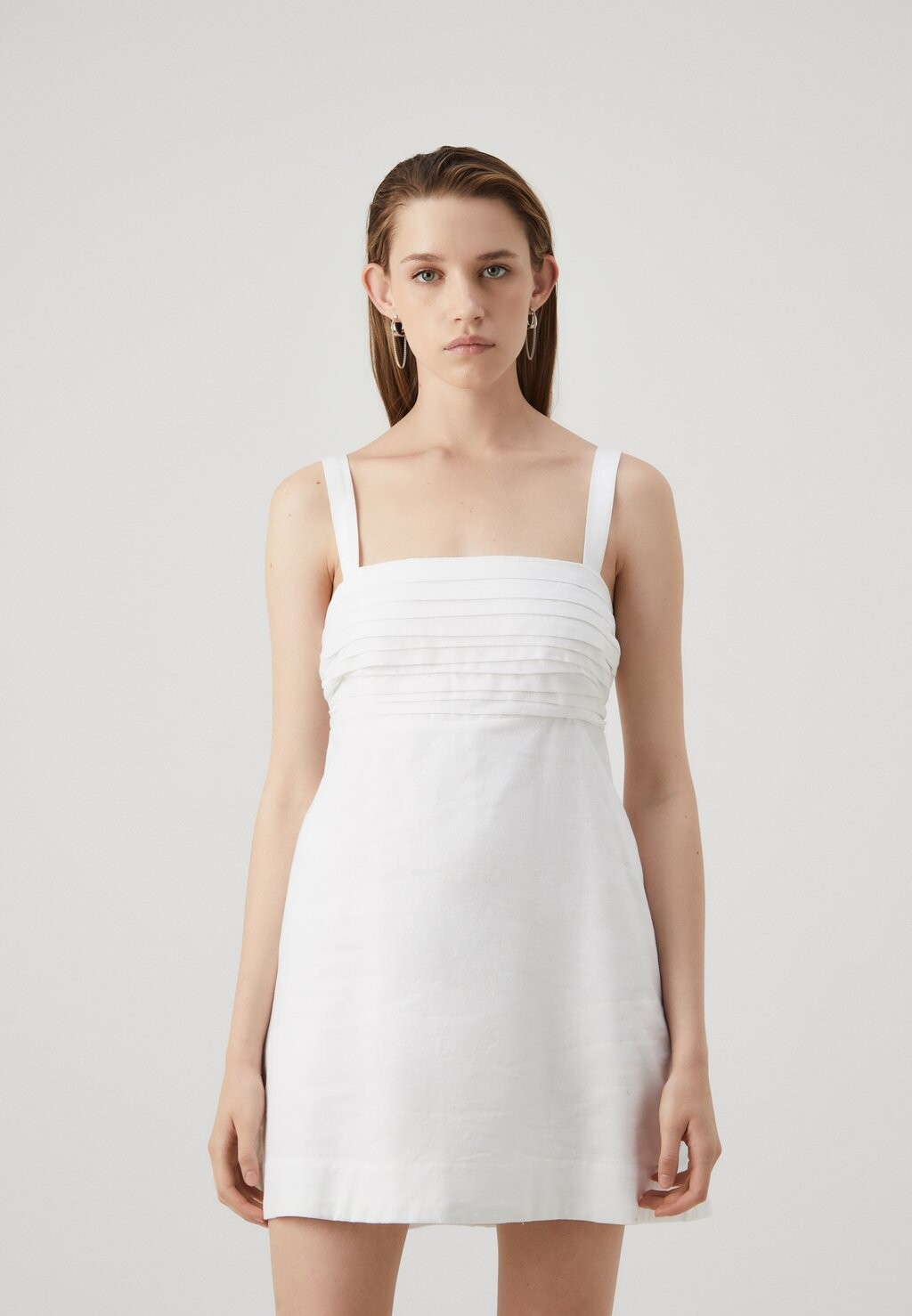 

Повседневное платье EMERSON WIDE STRAP SKORT Abercrombie & Fitch, серый