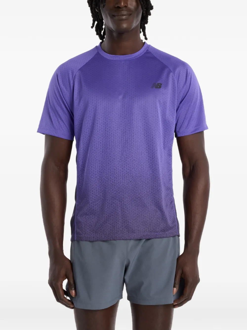 

Футболка с логотипом New Balance, фиолетовый