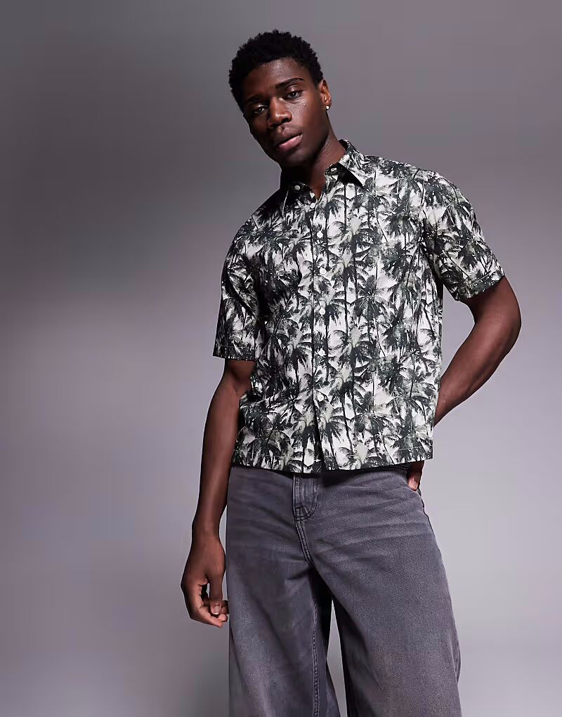 

Рубашка Armani Exchange с короткими рукавами и принтом зеленых пальм