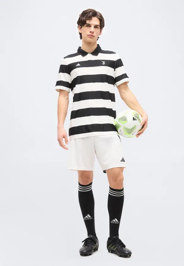 Футболка Juventus x sgura authentic club wear Adidas Performance, черный/облачно-белый — фото 2