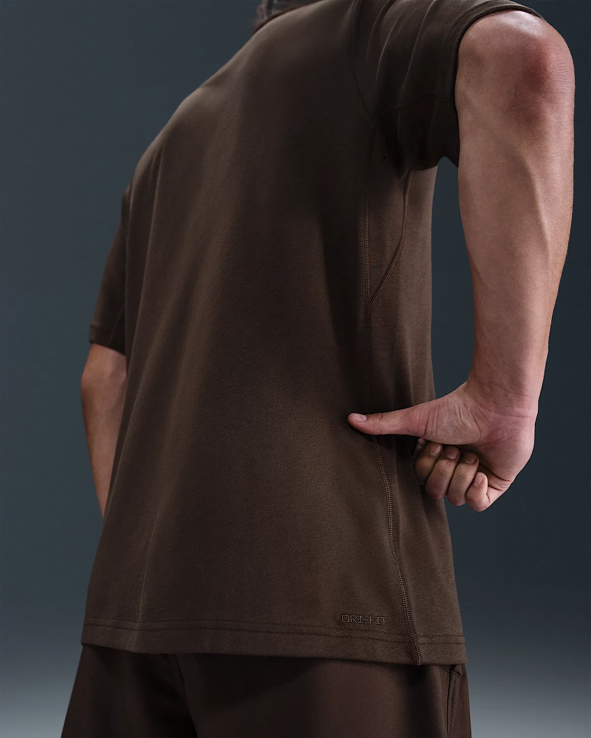 Мужская футболка Dri-FIT с коротким рукавом Nike Primary, Baroque Brown/Baroque Brown — фото 2