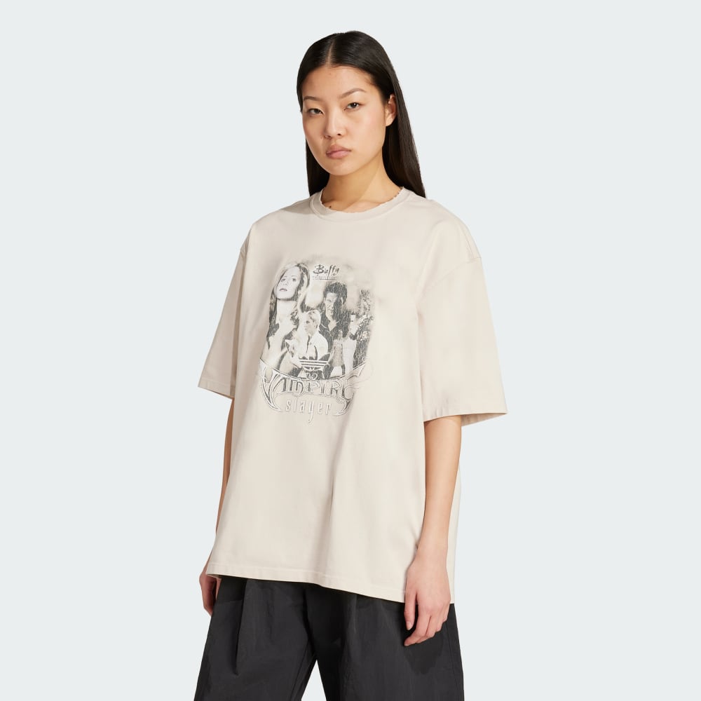

Футболка Adidas 20th Century Fox Disney Tee Oversized, цвет Alumina