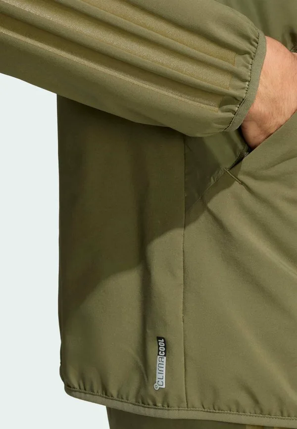 Тренировочная куртка house of tiro Adidas Sportswear, Olive Strata Colored Reflective — фото 4