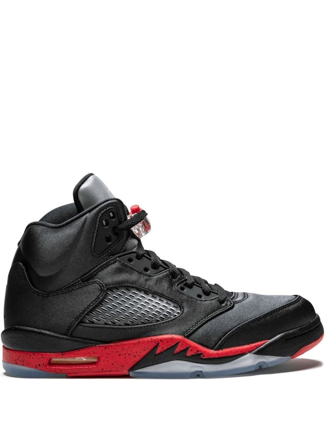 

Кроссовки Jordan Air Jordan 5 Retro, черный/красный