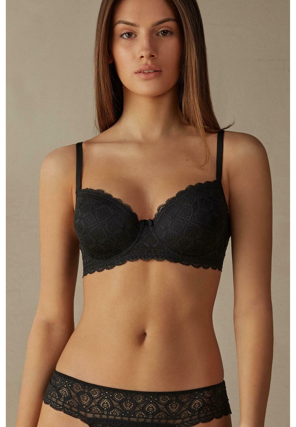 

Бюстгальтер-балконет SOFIA BALCONETTE Intimissimi, цвет nero