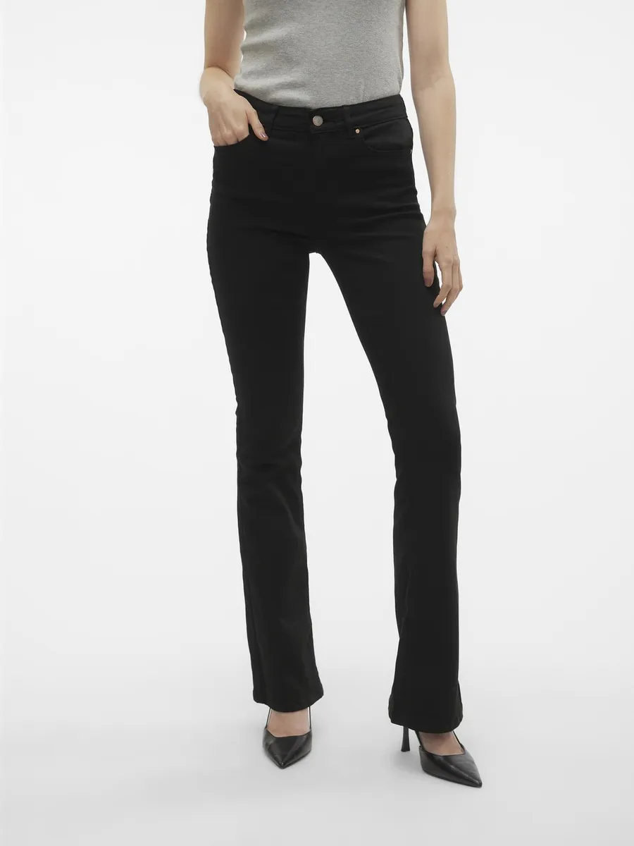 

Джинсы Vero Moda "VMFLASH MR FLARED JEANS LI140 GA NOOS", черный