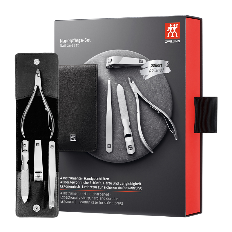 

Набор из четырех предметов: кусачки для ногтей, щипчики для ногтей, удалитель огрубевшей кожи, пилочка для ногтей ZWILLING
