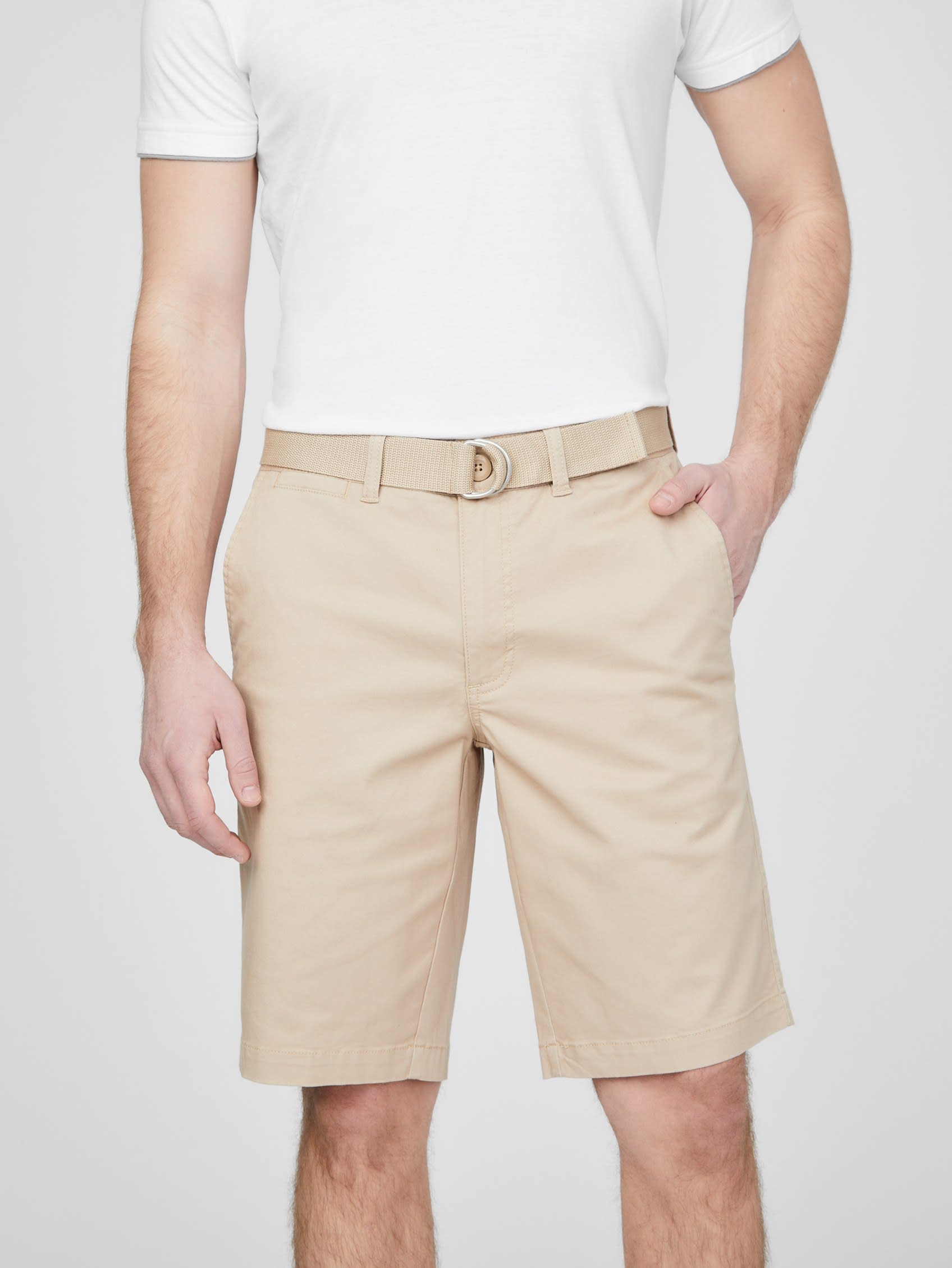 

Шорты Abel Stretch Flat-Front Guess Factory, цвет g118