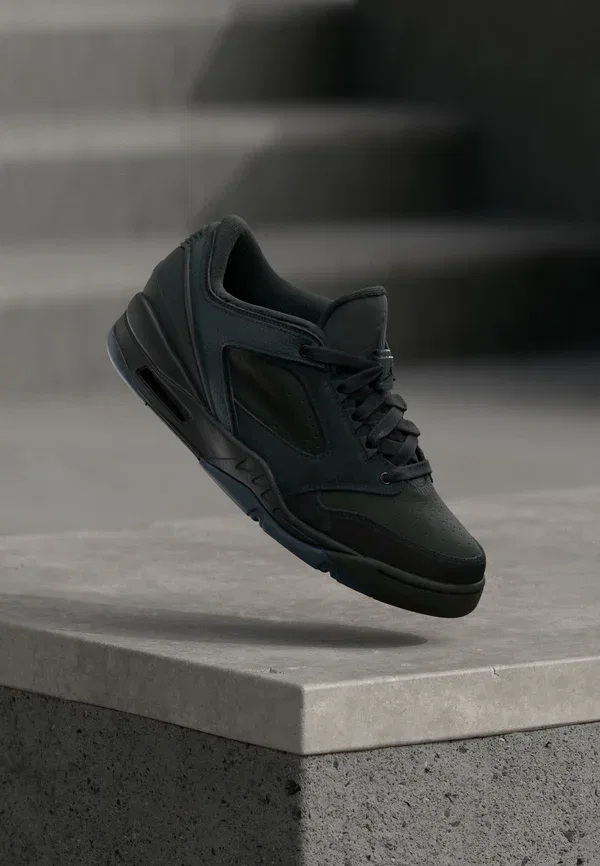 Кроссовки Sixty plus Jordan, black/dark smoke grey, черный/темный дымчато-серый