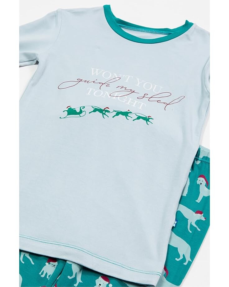 

Пижамный комплект Kickee Pants Long Sleeve Pajama Set, цвет Cedar Santa Dogs