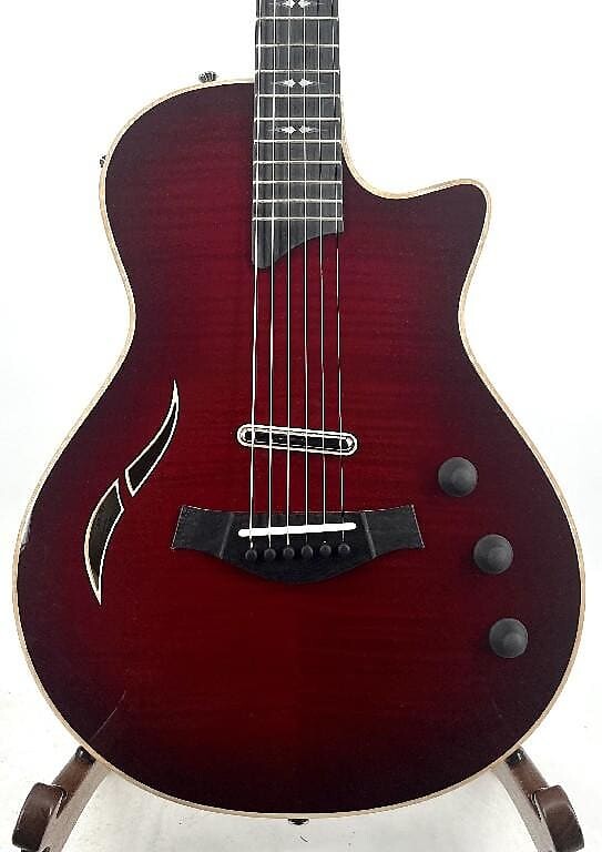 

Акустическая гитара Taylor T5z Pro Cayenne Red with Hardshell Case Ser #:1208093117