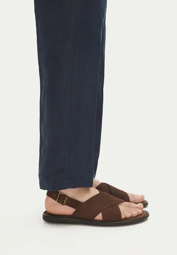 Сандалии 15 mi25 sandals Lasocki, коричневый