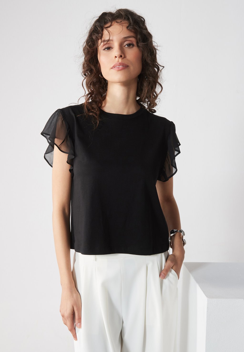 

Базовая футболка Anna Field by Zalando, черный