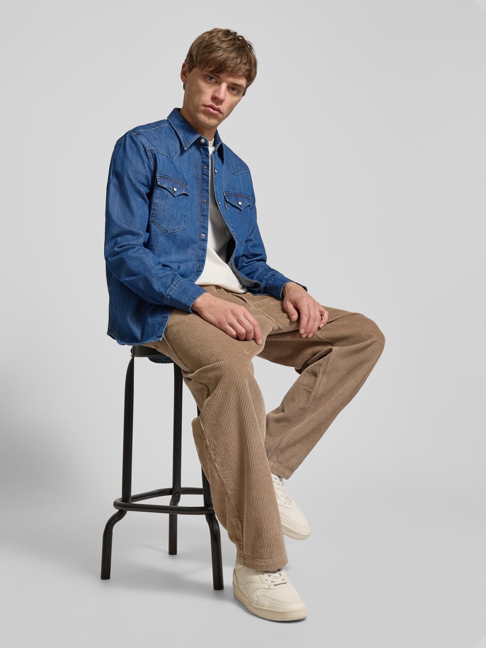 

Рубашка из денима прямого кроя с этикеткой, модель «BARSTOW» Levi's, синий