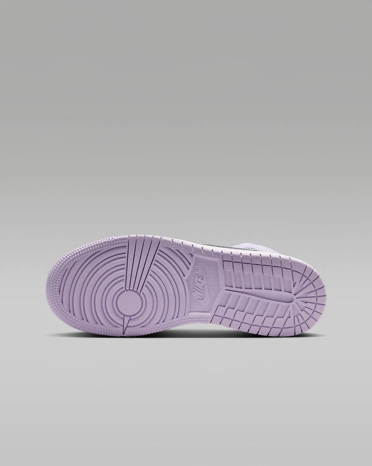 Кроссовки Air Jordan 1 Mid для детей старшего возраста, Violet Mist/Barely Grape/White — фото 2