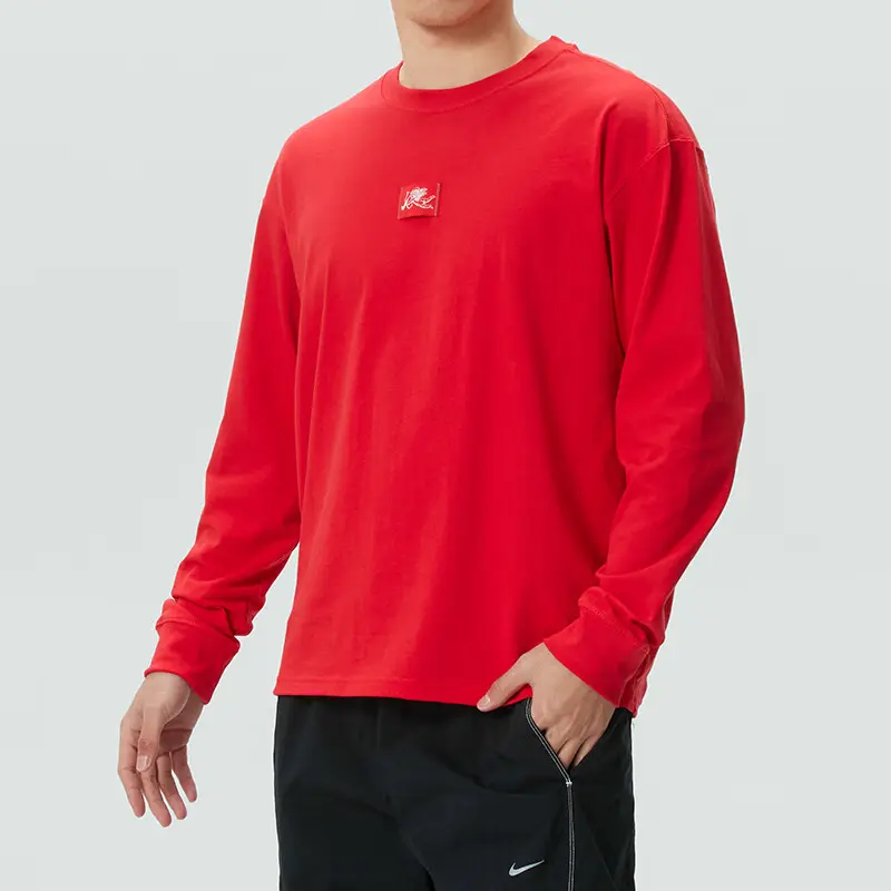Nike Футболка мужская красная с круглым вырезом, умеренно прямой крой — фото 4