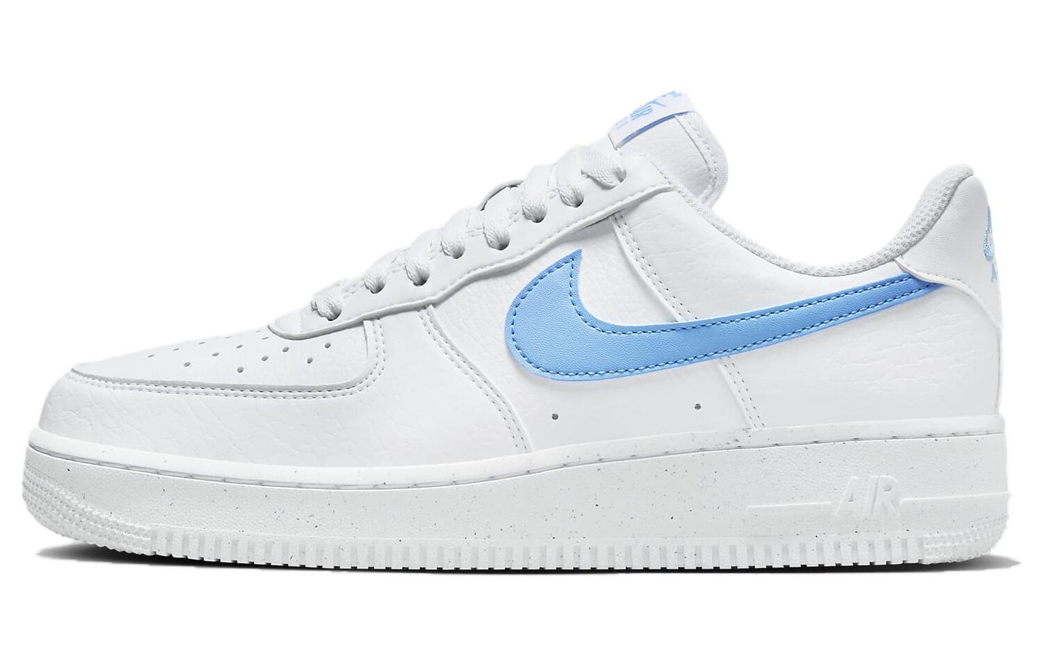 

Женские кроссовки для скейтбординга Nike Air Force 1, White/Blue