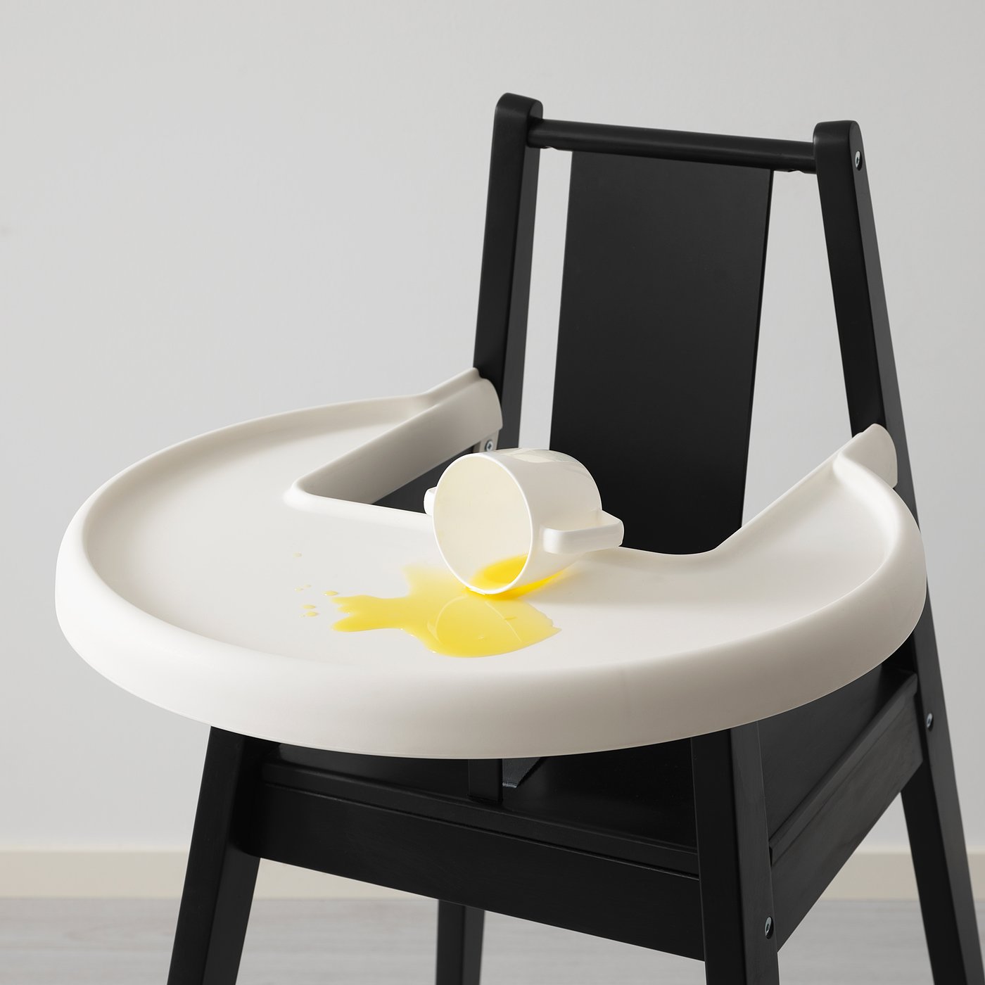 Детский стульчик для кормления с подносом, черный IKEA Blåmes — фото 4