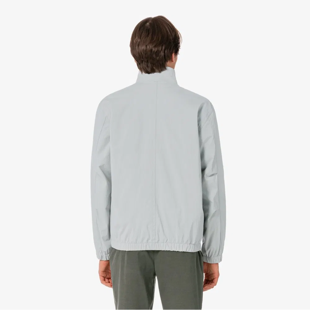 Мужская ветровка с высоким воротником светло-серая от Lacoste — фото 3