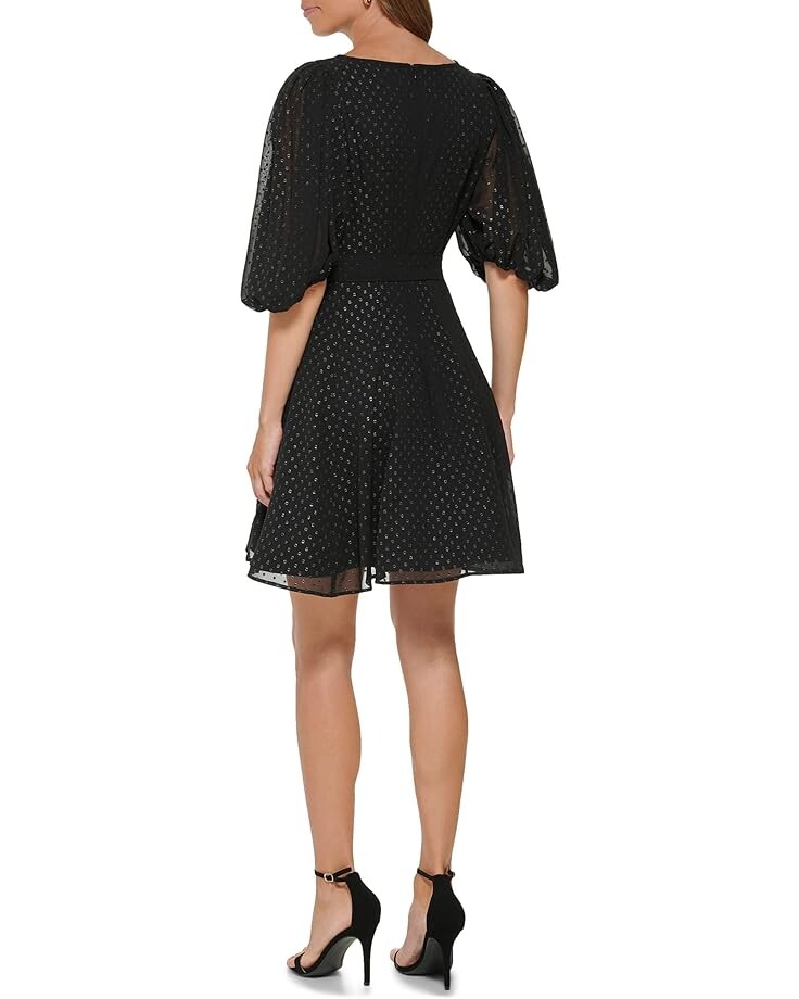 

Платье DKNY V-Neck Fit-and-Flare Dress with Balloon Sleeve, черный/серебряный