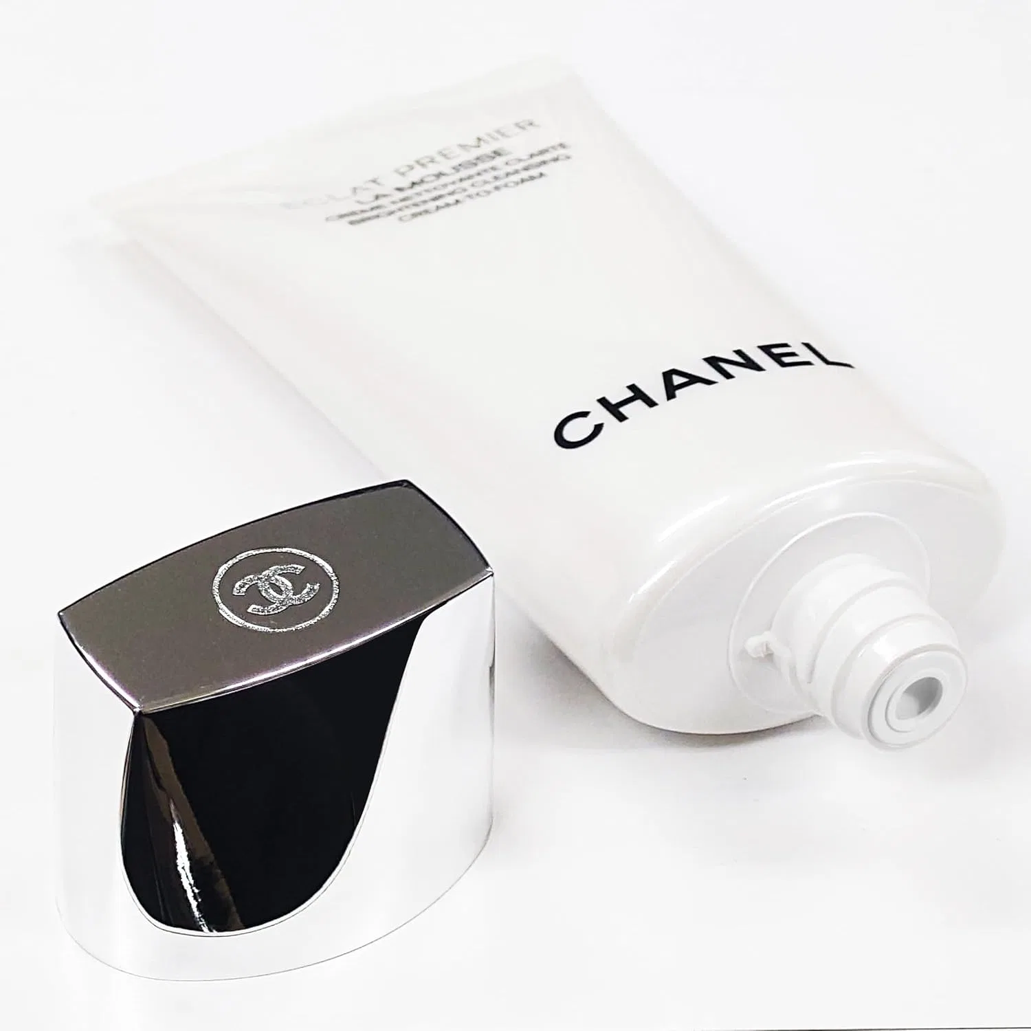 Пенка для умывания Chanel Eclat Premier, 150 мл — фото 3