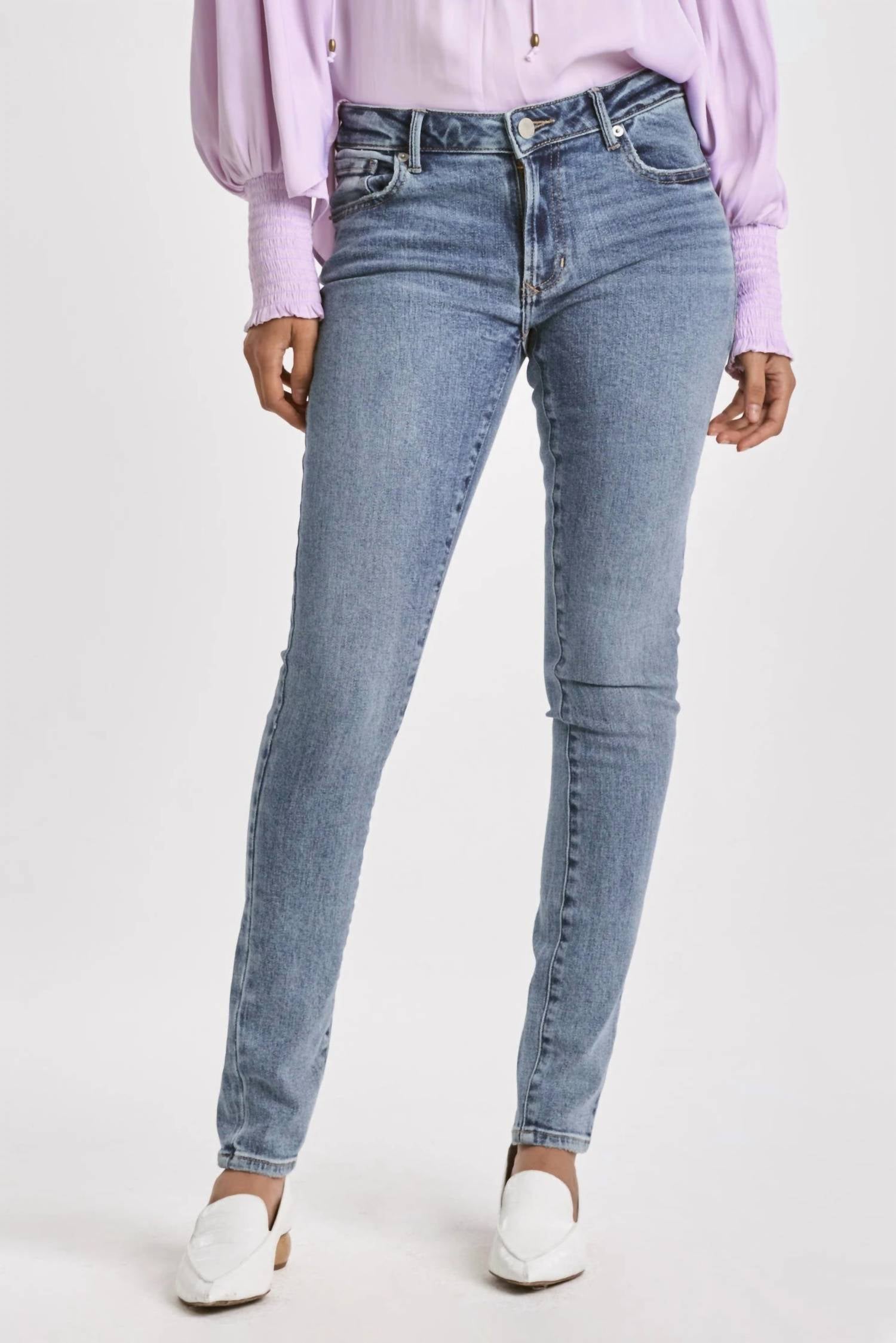 

Узкие джинсы Aralina средней посадки синего цвета DEAR JOHN DENIM