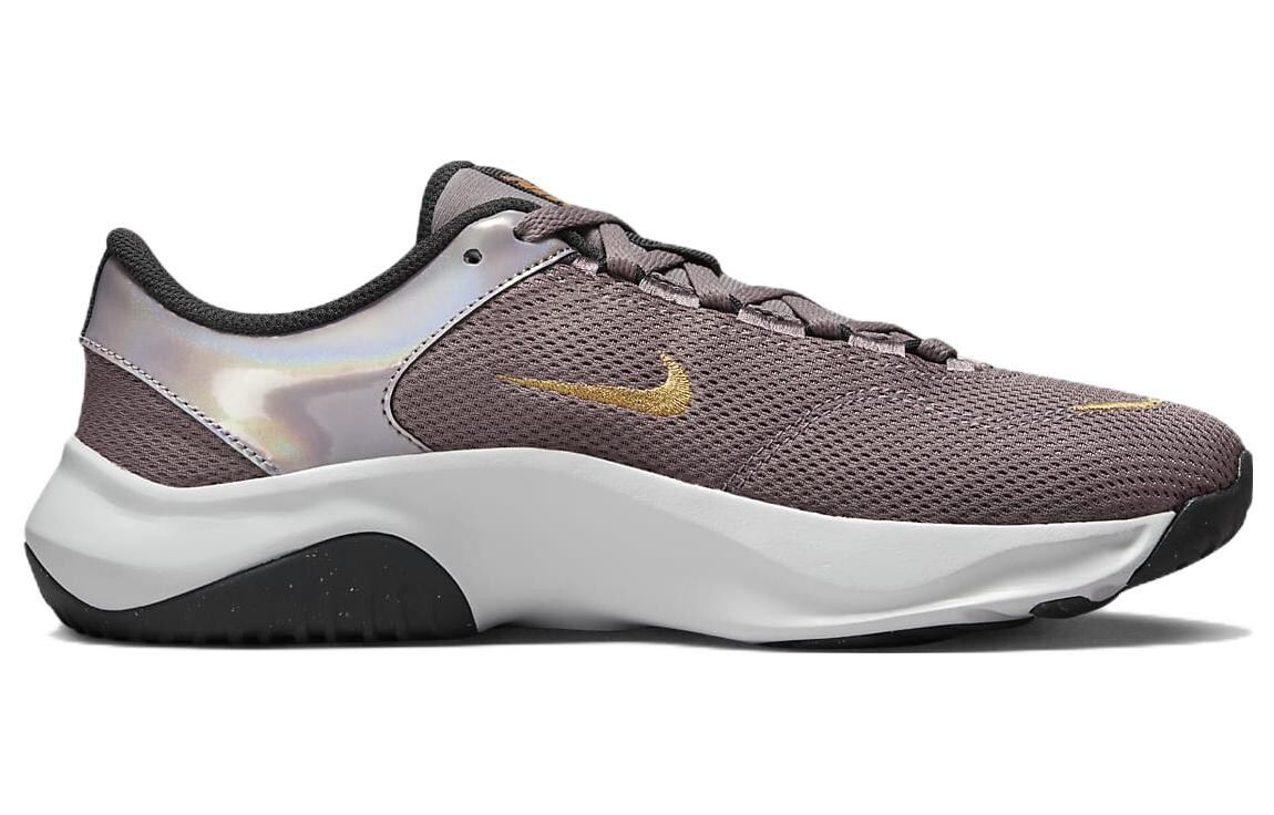 Кроссовки Nike Legend Essential для женщин — фото 2