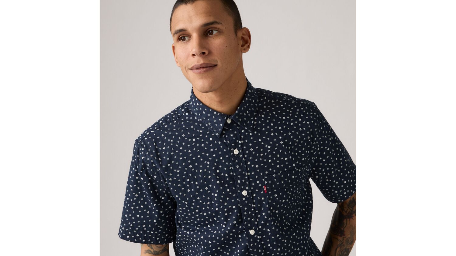 Рубашка классического стандартного кроя с коротким рукавом Levi's, Kieran Geo Print Navy Blazer - Blue — фото 4