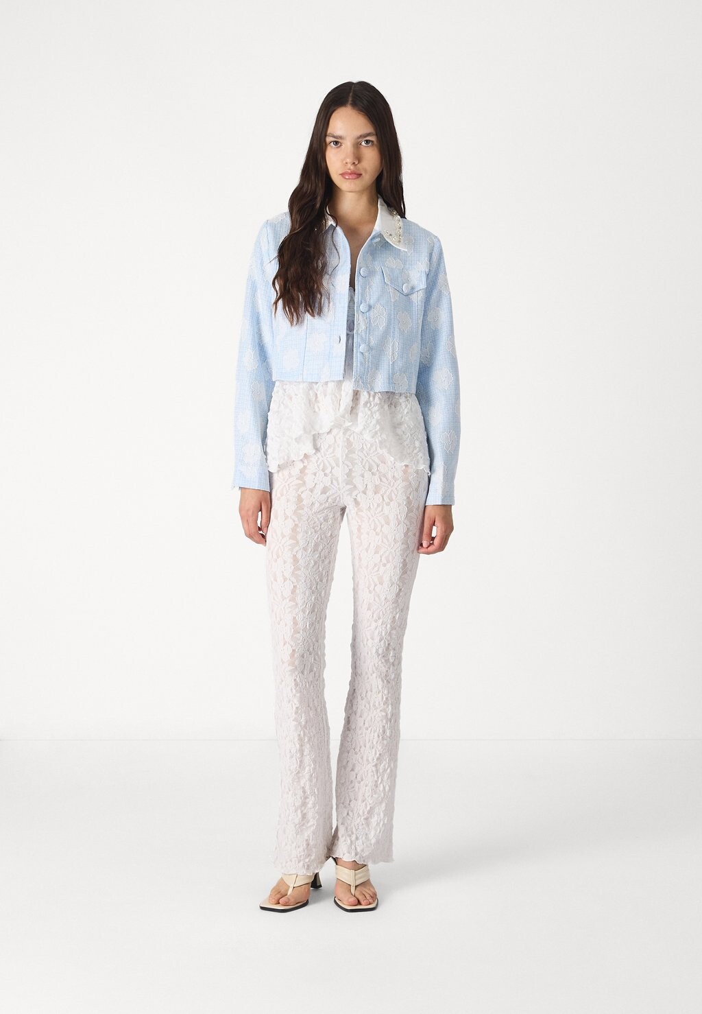 

Тканевые брюки TROUSERS Gina Tricot, кремовый