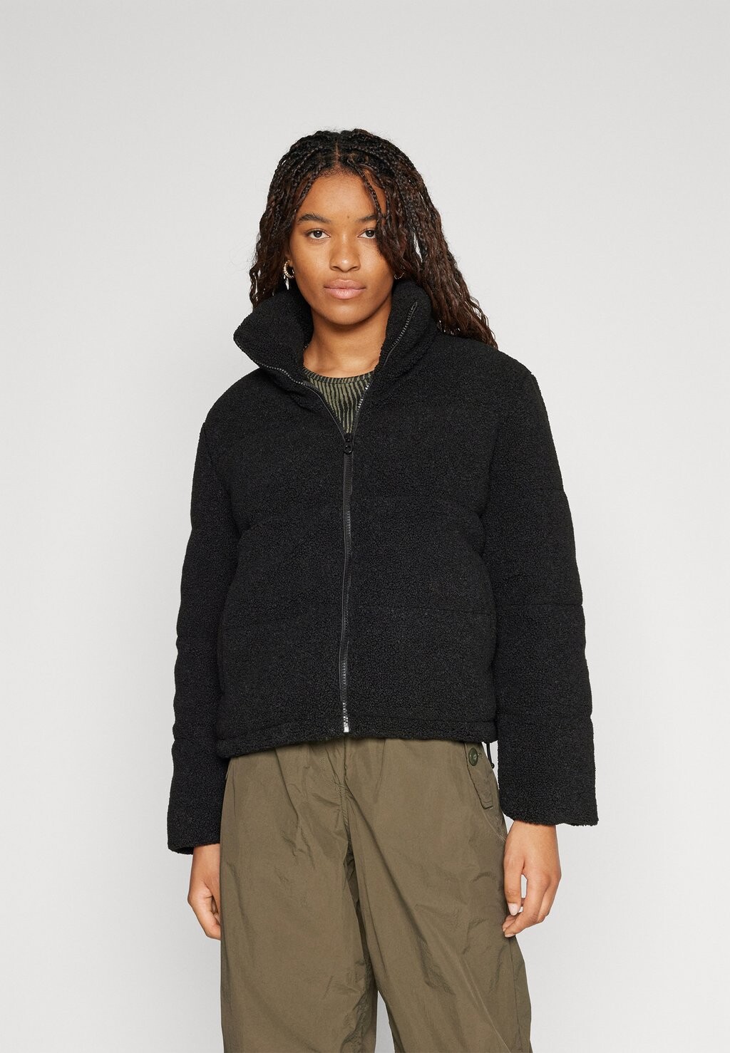 

Зимняя куртка ONLDOLLY HIGHNECK PUFFER ONLY, черный