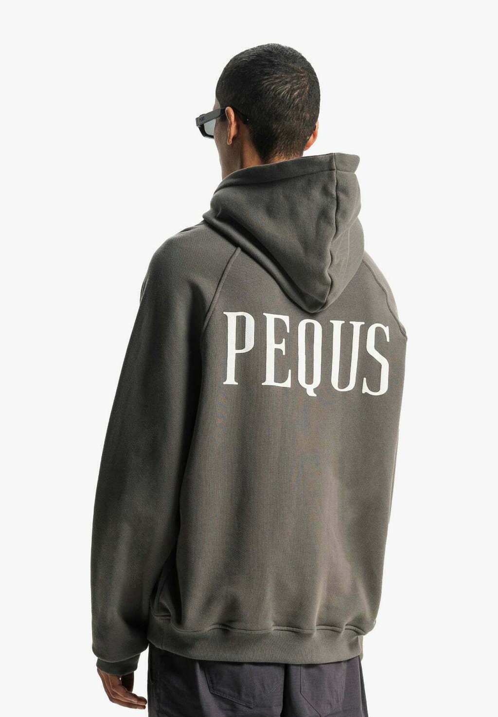 

Толстовка BACK LOGO PEQUS, цвет grey