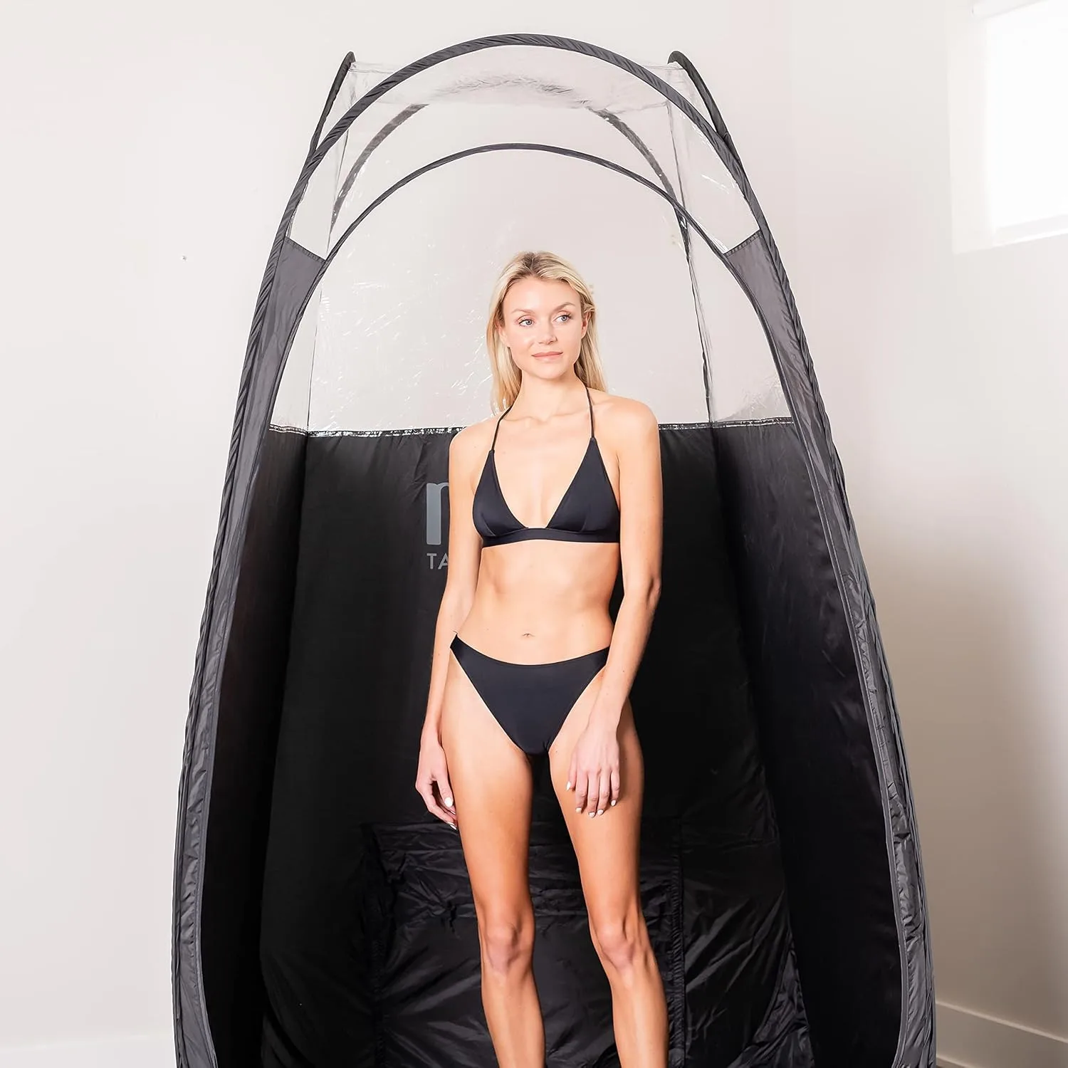 MineTan Spray Tan Folding Tent, портативная легкая палатка для автозагара, сумка для переноски, черный и 1/3 прозрачный, для профессионального и домашнего использования 1 штука (1 шт.) Minetan Body.Skin — фото 2