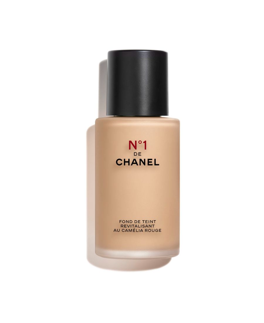

Освещает - Увлажняет - Защищает CHANEL, цвет b40