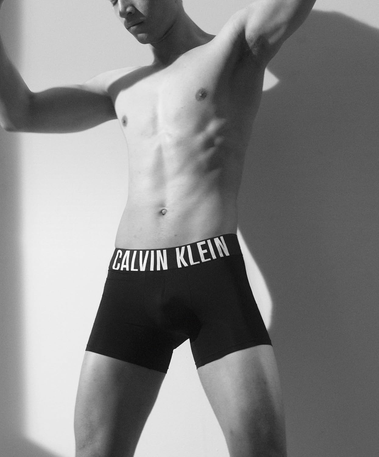 Комплект из 3 трусов-боксеров Calvin Klein Men Intense Power, 3 Black — фото 2