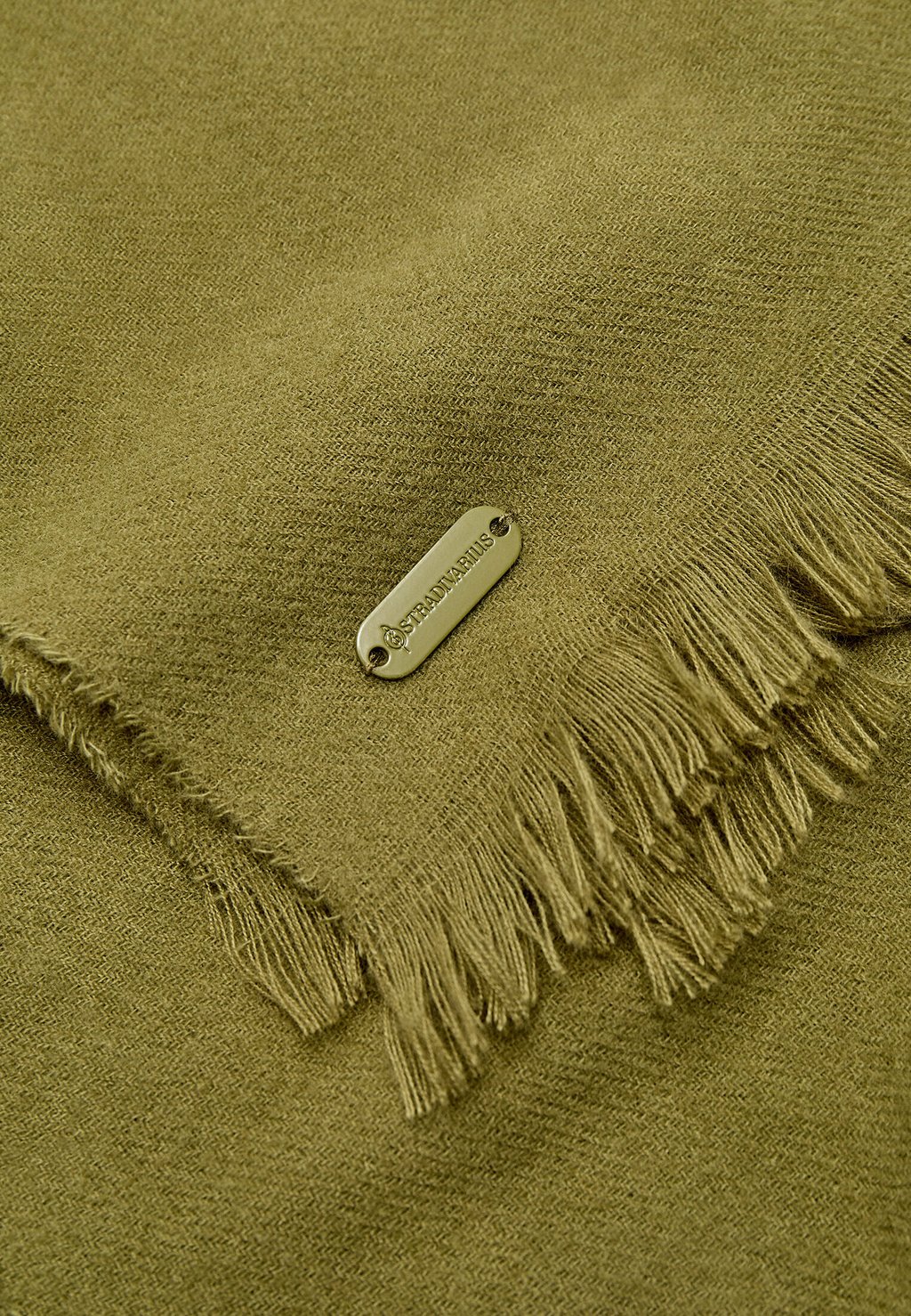 

Шарф Stradivarius, хаки