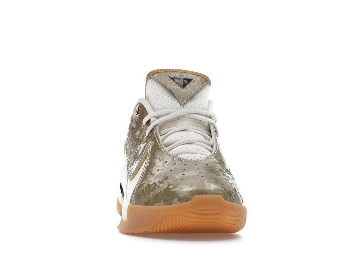 Детские кроссовки для мальчиков с высокой производительностью Nike LeBron 22, Pale Ivory Metallic Gold Ink — фото 2