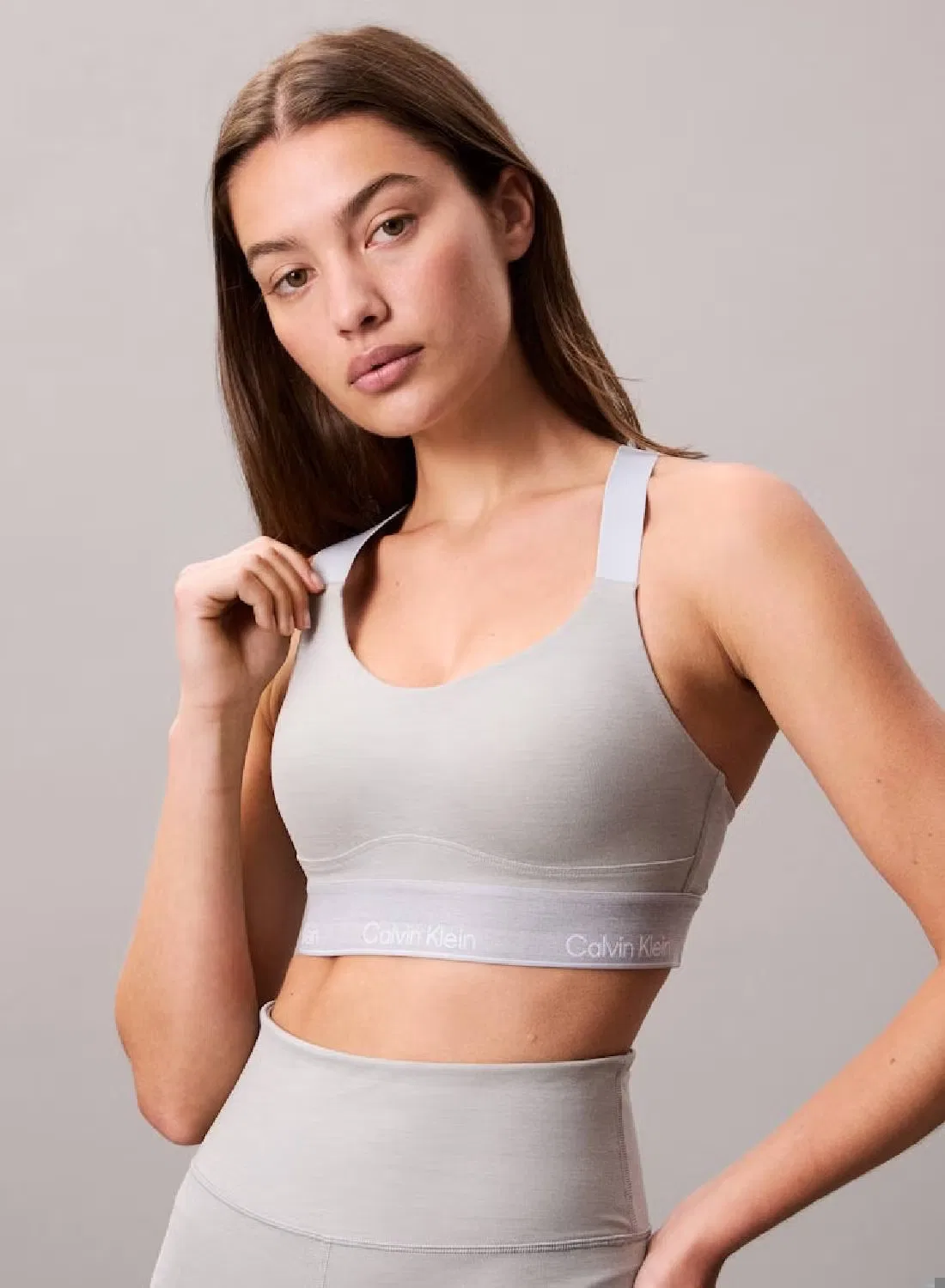 Бюстгальтер спортивный с высокой поддержкой Calvin Klein, серый — фото 4