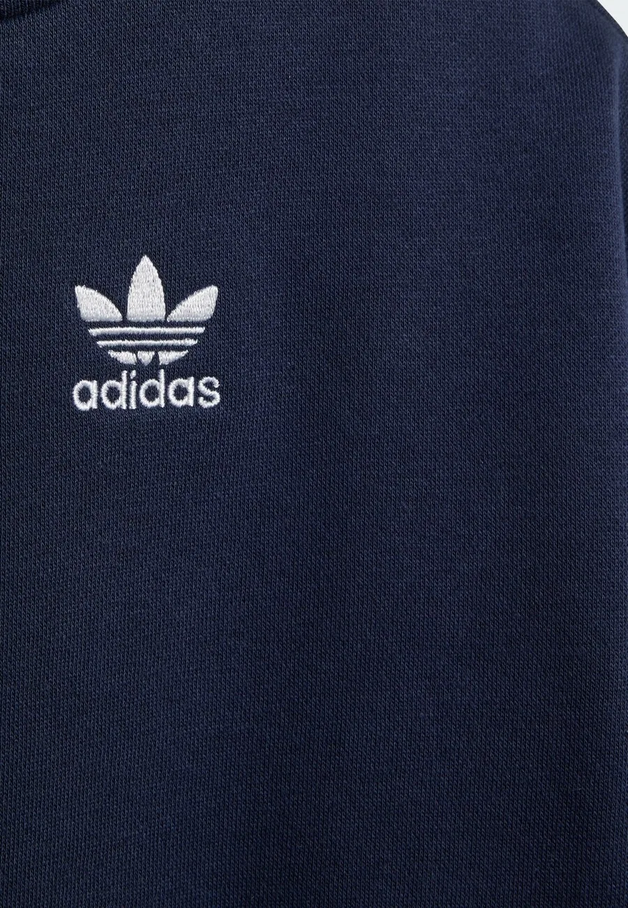 Спортивный костюм ADIDAS ORIGINALS 'LOOSE CREW JOGGER' темно-синего цвета — фото 3