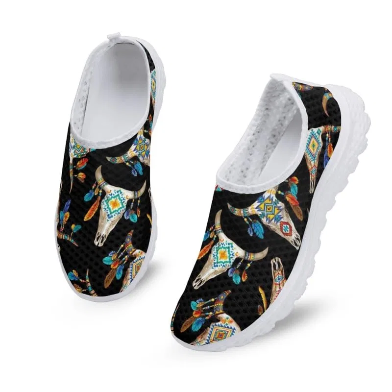 Детские кроссовки для девочек с принтом Flower Skulls Garronmavis, Buffalo Skulls With Tribal Feathers