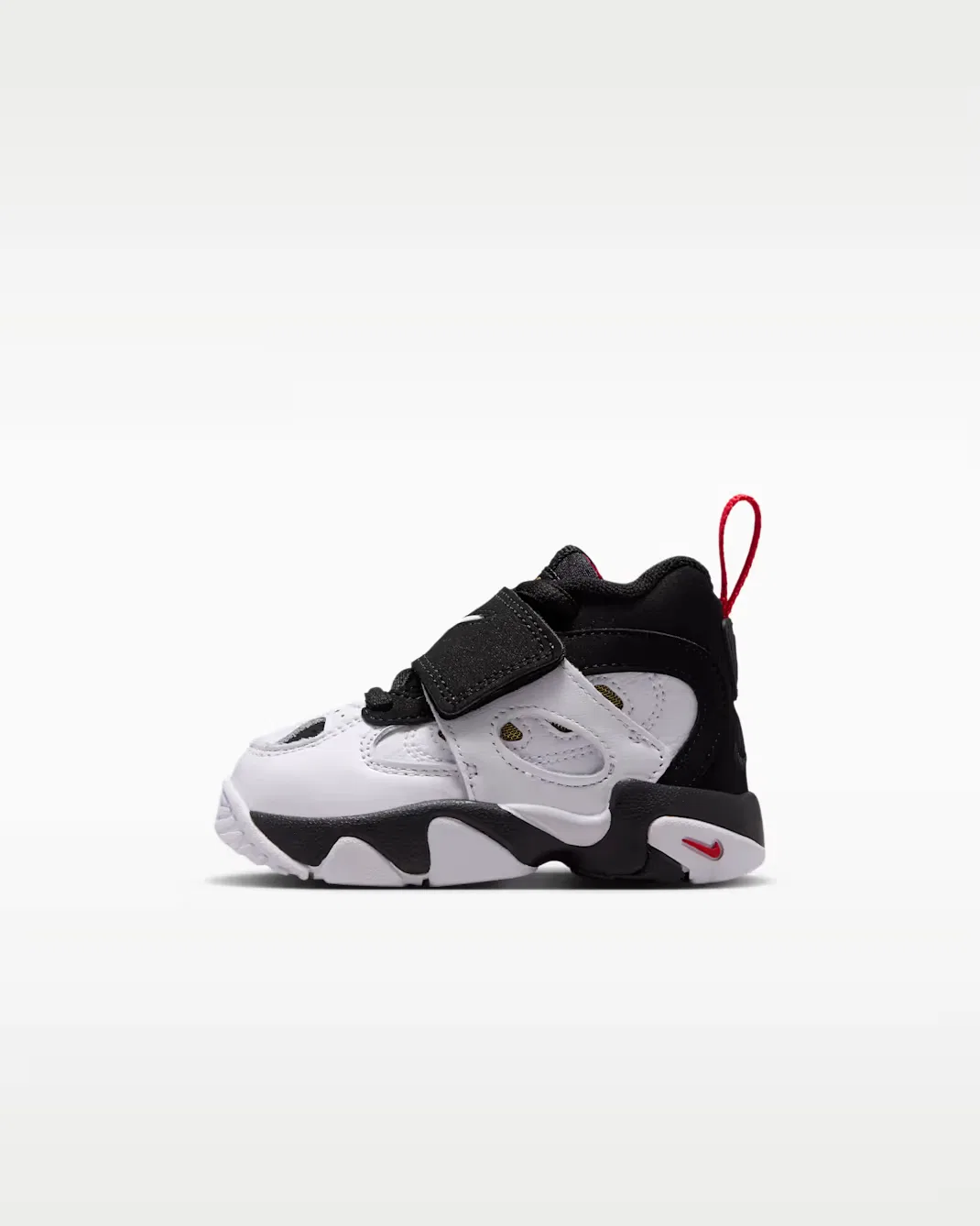 Детская/подростковая обувь Nike Diamond Turf II, Black/Fire Red/Metallic Gold/White