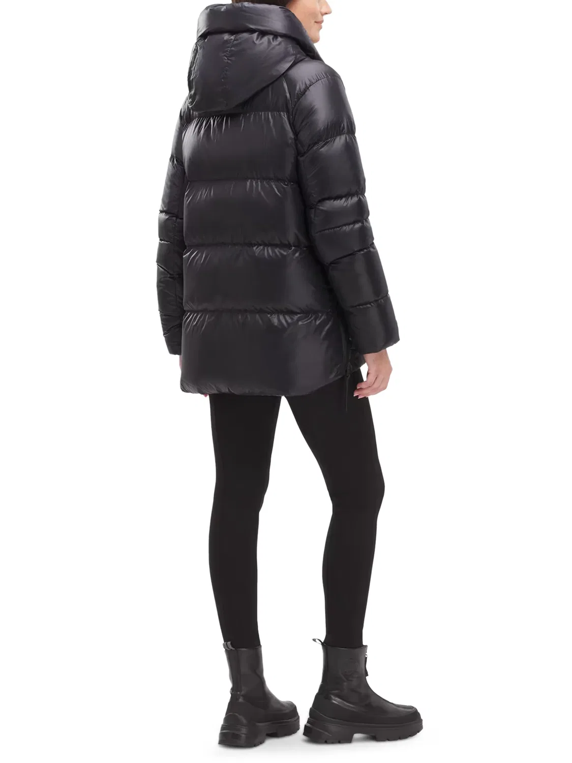Женский пуховик стеганый с капюшоном Cypress Puffer Canada Goose, черный — фото 2