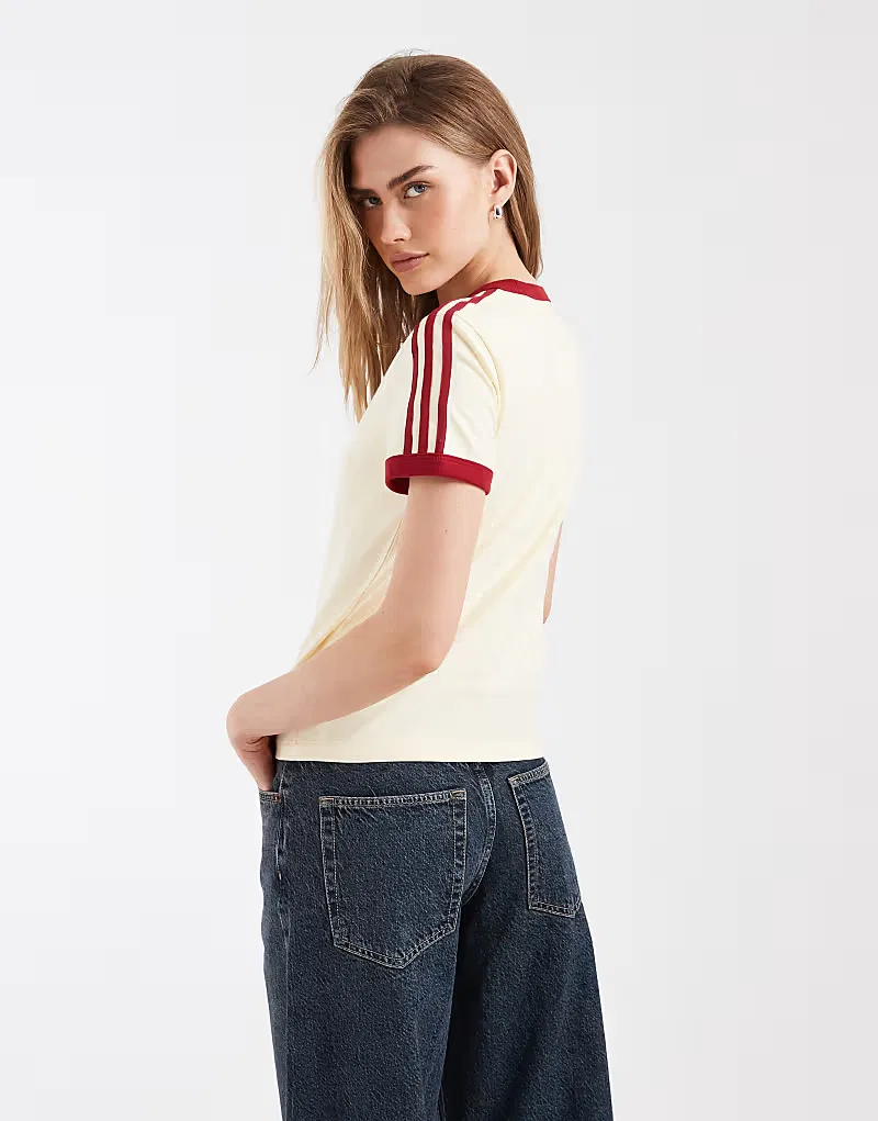 Футболка Adidas Originals приталенного кроя с тремя полосками, кремовый и, красный — фото 3