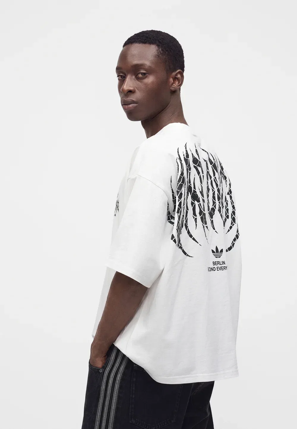 Футболка унисекс с принтом "Берлин" Adidas Originals, White — фото 4