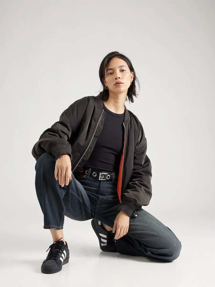 Майка LEVI'S 'Dreamy Tank Top' черного цвета — фото 4