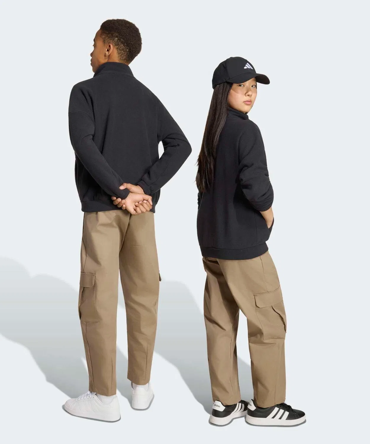 Детские спортивные брюки свободного кроя с принтом Future Icon Barrel Shape Cargo Long Length Adidas, Beige — фото 2