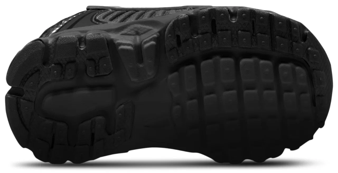 Детские кроссовки для мальчиков с эластичными шнурками Nike Vomero 5 Lace, Black/Black — фото 4