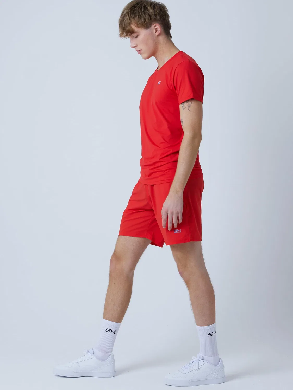 Спортивные шорты Sportkind Regular Workout Pants Shorts regular красного цвета