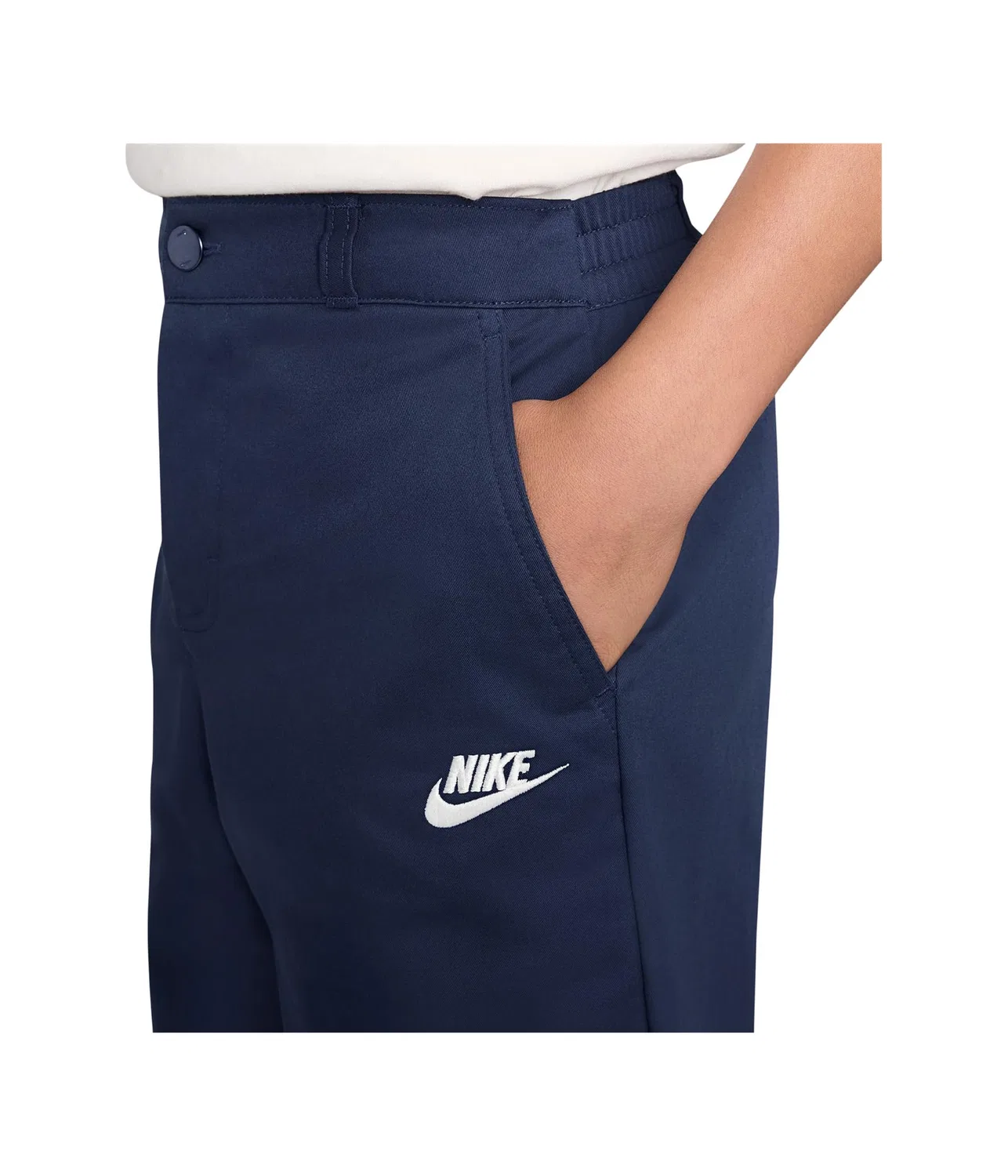 Тканые повседневные брюки Sportswear Club (для маленьких и больших детей) Nike Kids, Midnight Navy/White — фото 3