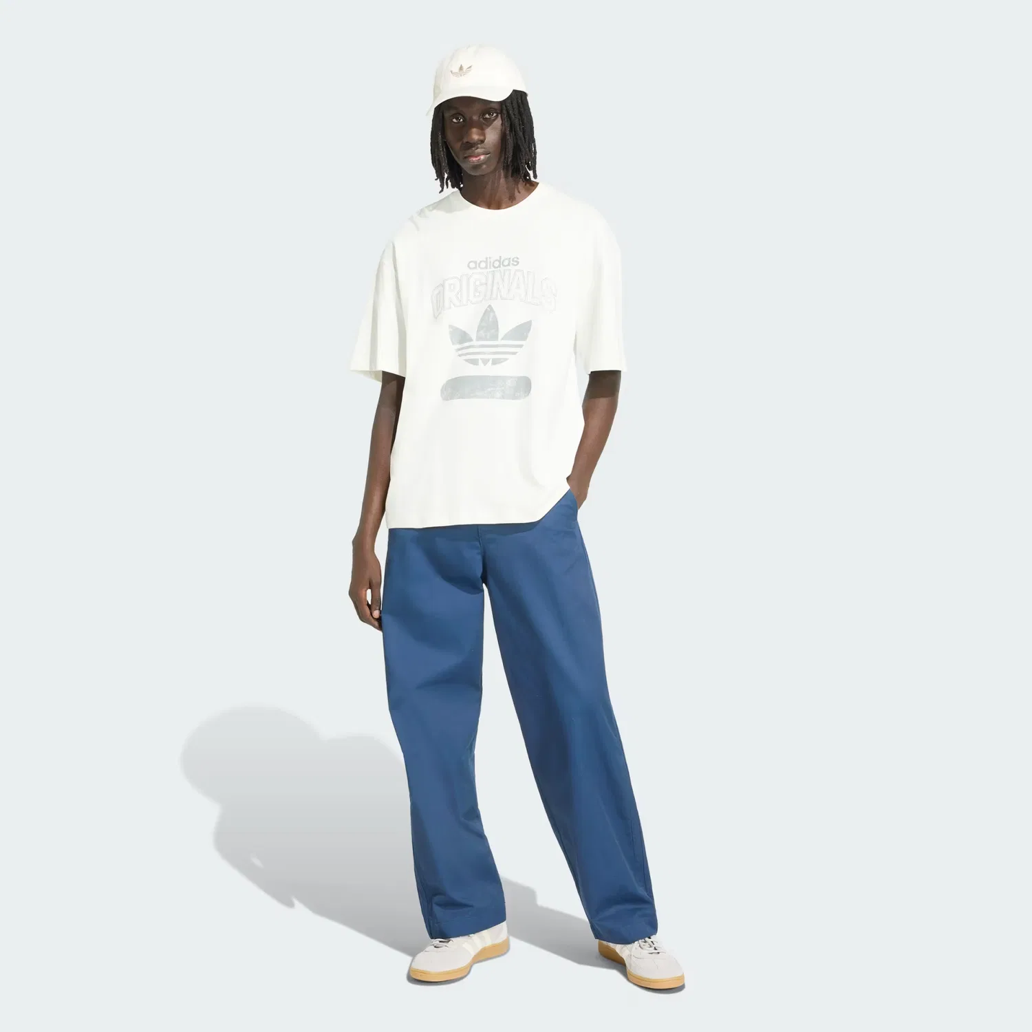 Мужская футболка свободного кроя VARSITY 1972 TEE Adidas Originals, Cloud White — фото 3