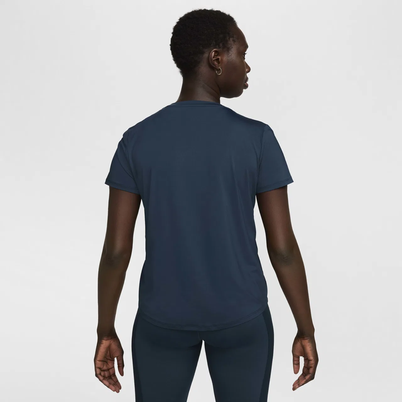 Женская футболка с круглым вырезом Nike One Classic DF SS Top, Nike, Armory Navy Black — фото 2